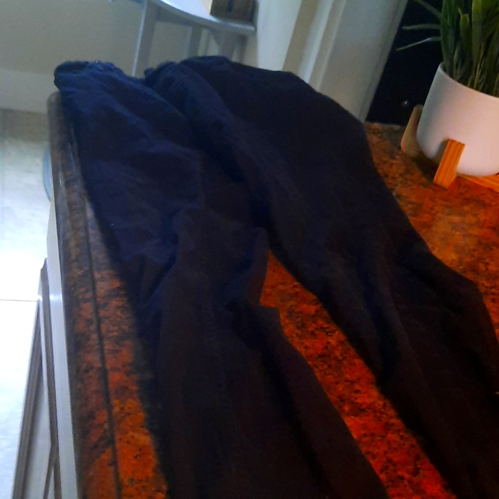 Levi's black jeans